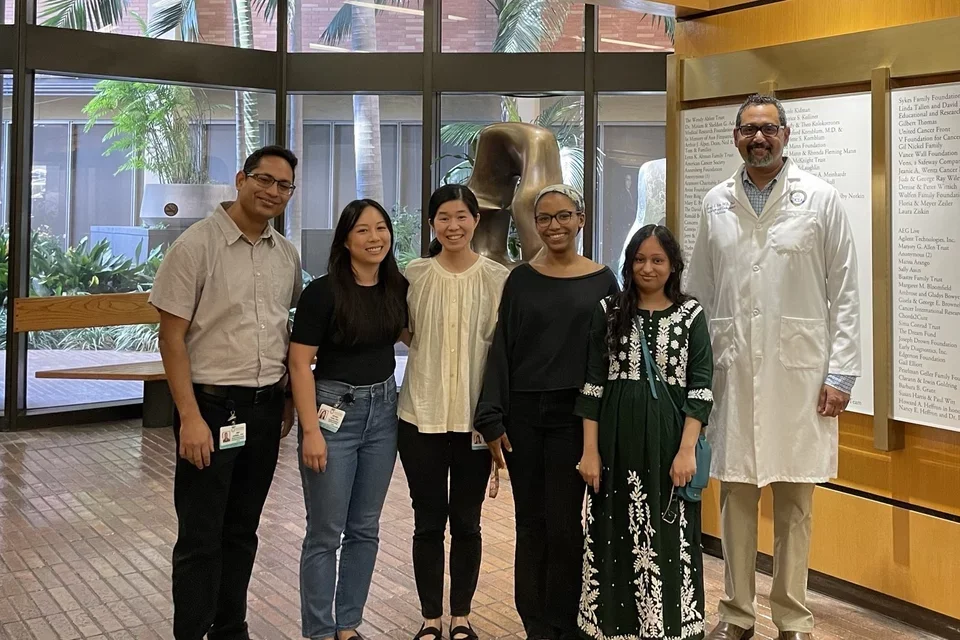 Dr. Dinesh Rao and his lab 
